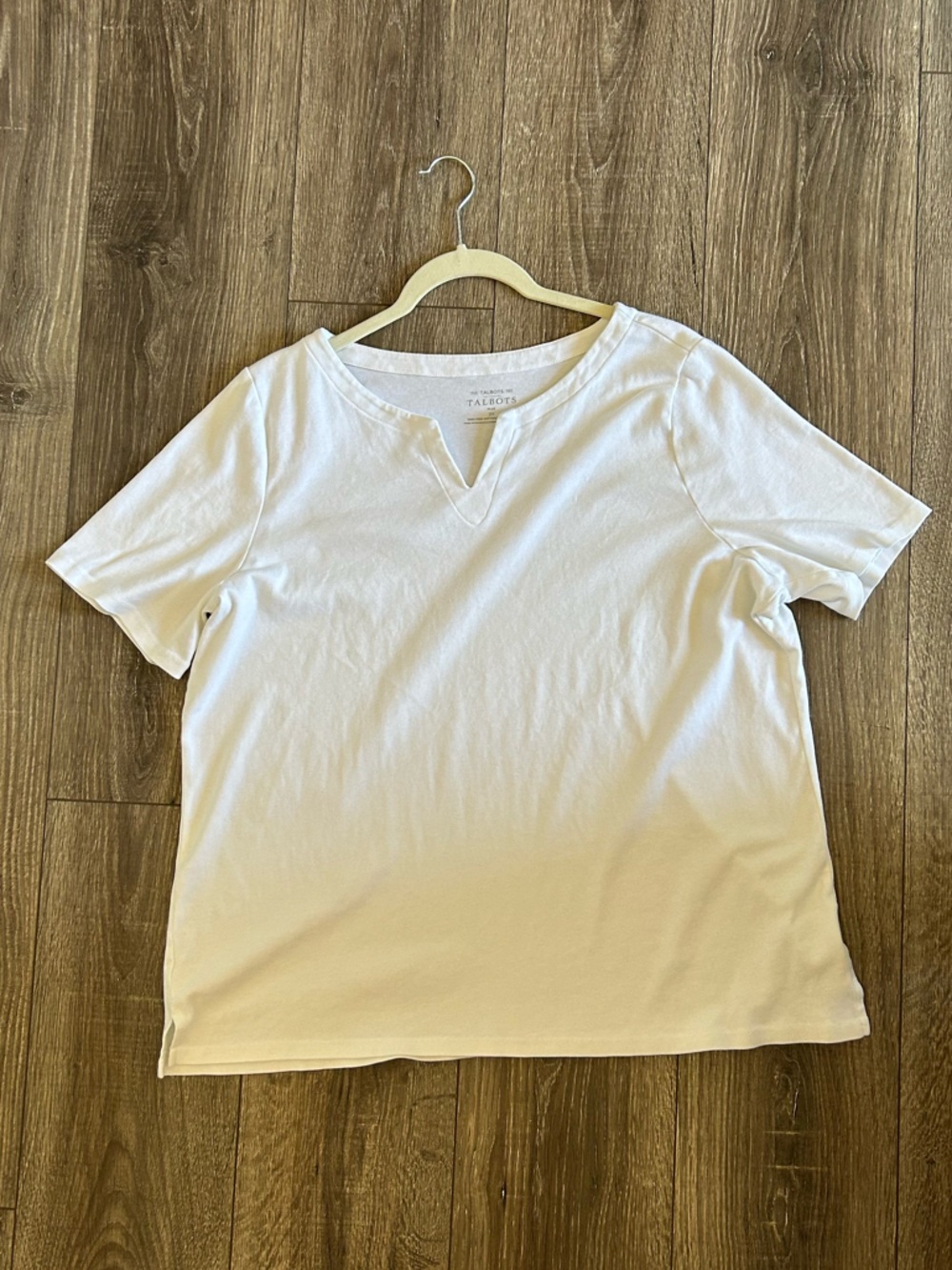 Talbots 100% Pima Cotton 2X White Short-Sleeve Split-Neck Tee‎